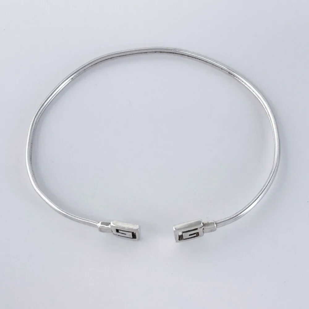 Elegant Sterling Silver Greek Key Bangle Bracelet (Unisex) - Picture 3 of 8